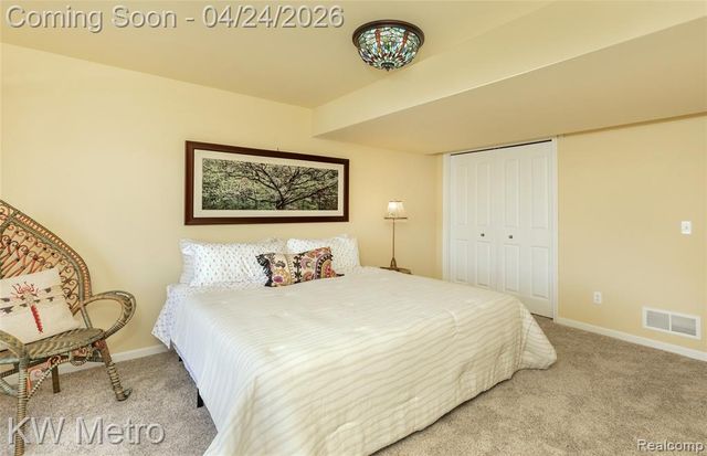 1398 Mallard Drive, Burton, MI 48509