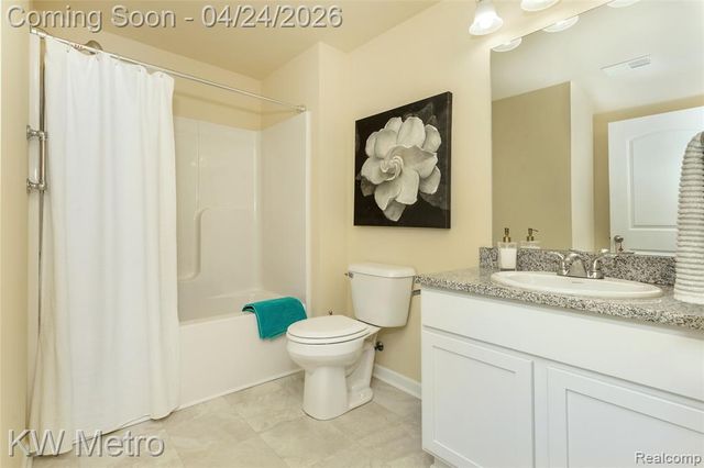 1398 Mallard Drive, Burton, MI 48509