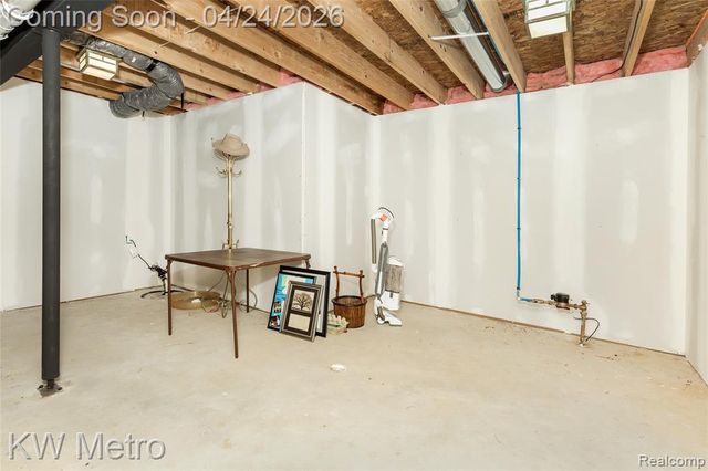 1398 Mallard Drive, Burton, MI 48509