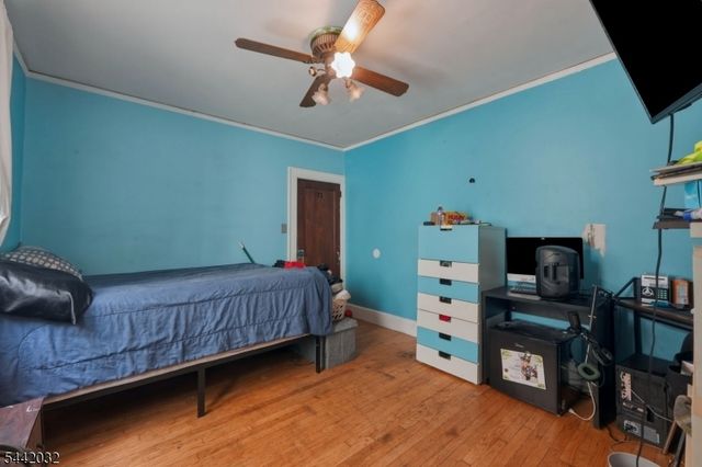55 Schaefer Rd, Maplewood Twp., NJ 07040