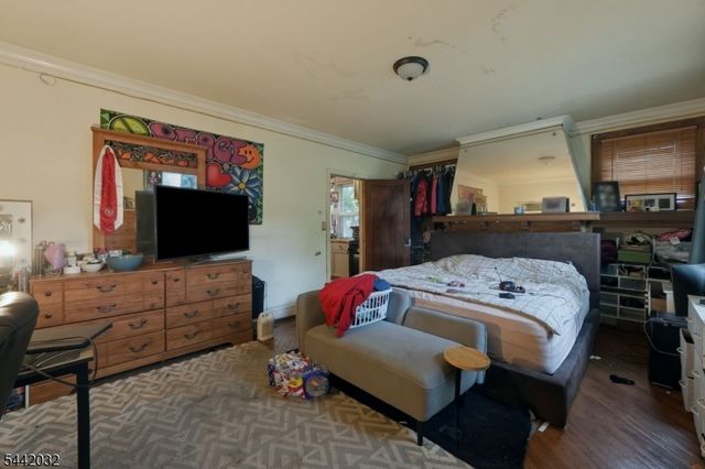 55 Schaefer Rd, Maplewood Twp., NJ 07040