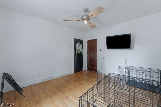 55 Schaefer Rd, Maplewood Twp., NJ 07040