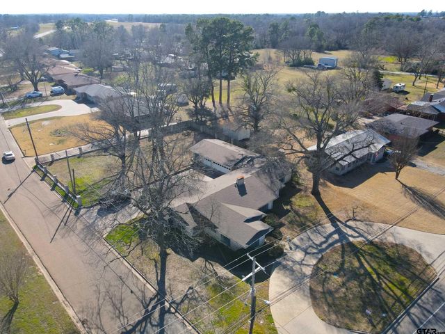 201 W Coke Road, Winnsboro, TX 75494