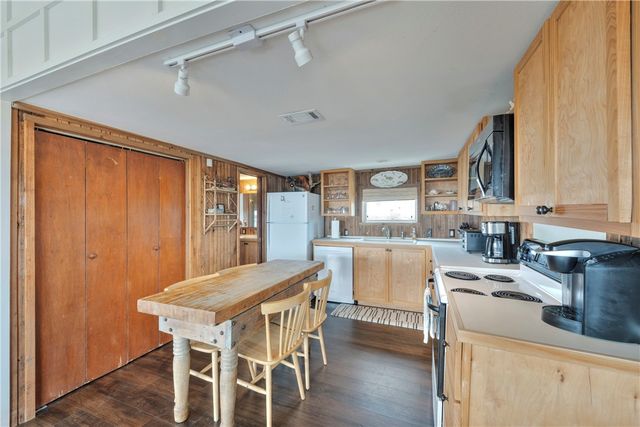 2906 On The Beach, Port Aransas, TX 78373