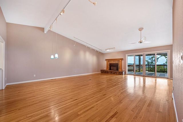 1262 Grizzly Flat Ct, Auburn, CA 95603