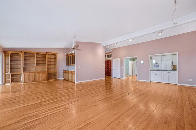 1262 Grizzly Flat Ct, Auburn, CA 95603
