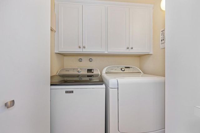 1262 Grizzly Flat Ct, Auburn, CA 95603
