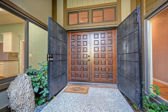 1262 Grizzly Flat Ct, Auburn, CA 95603