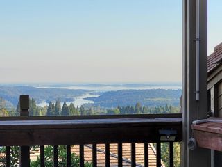 1262 Grizzly Flat Ct, Auburn, CA 95603