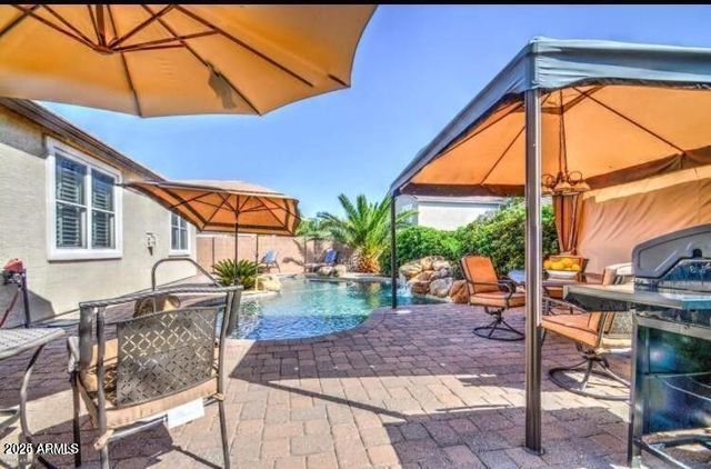 17239 W IRONWOOD Street, Surprise, AZ 85388