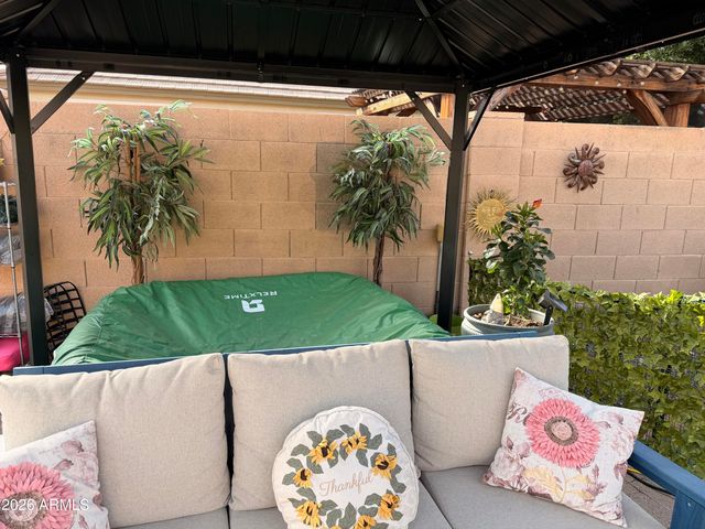 17239 W IRONWOOD Street, Surprise, AZ 85388