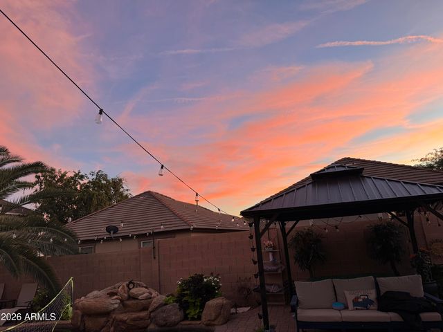 17239 W IRONWOOD Street, Surprise, AZ 85388