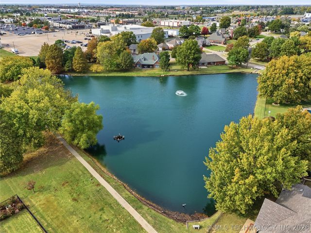 13220 E 93rd Street N, Owasso, OK 74055