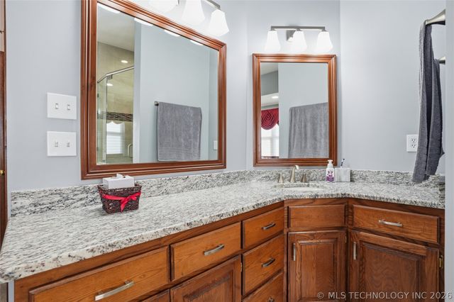 13220 E 93rd Street N, Owasso, OK 74055