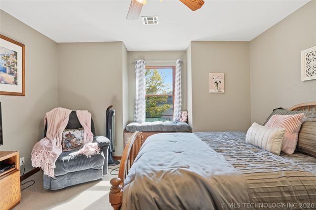 13220 E 93rd Street N, Owasso, OK 74055