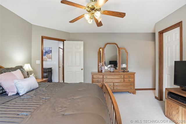 13220 E 93rd Street N, Owasso, OK 74055