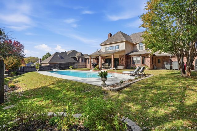 13220 E 93rd Street N, Owasso, OK 74055