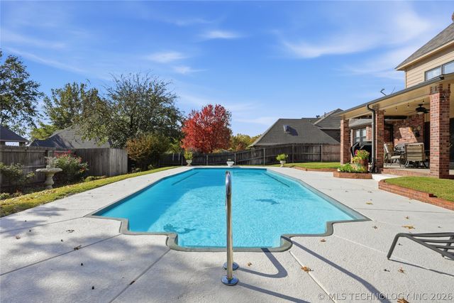 13220 E 93rd Street N, Owasso, OK 74055