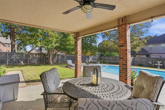 13220 E 93rd Street N, Owasso, OK 74055