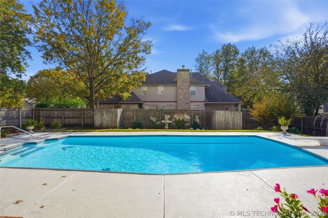 13220 E 93rd Street N, Owasso, OK 74055