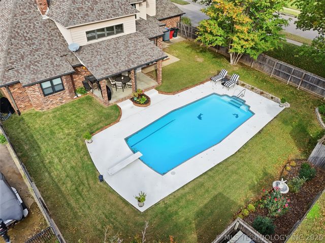 13220 E 93rd Street N, Owasso, OK 74055