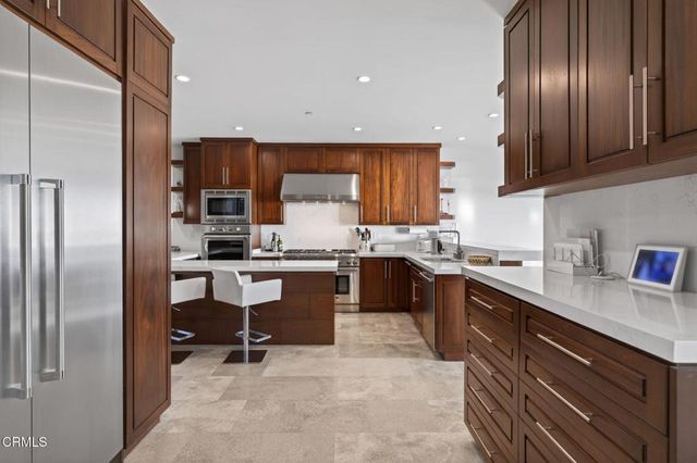 3349 Ocean Drive, Oxnard, CA 93035
