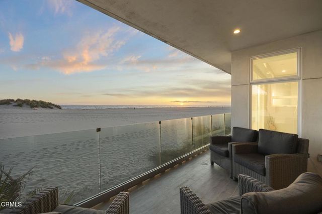 3349 Ocean Drive, Oxnard, CA 93035