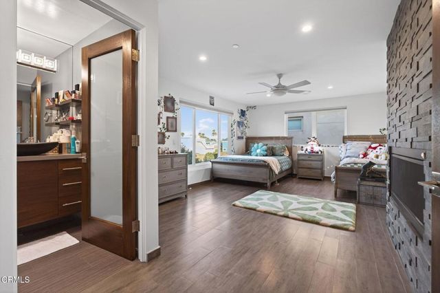 3349 Ocean Drive, Oxnard, CA 93035