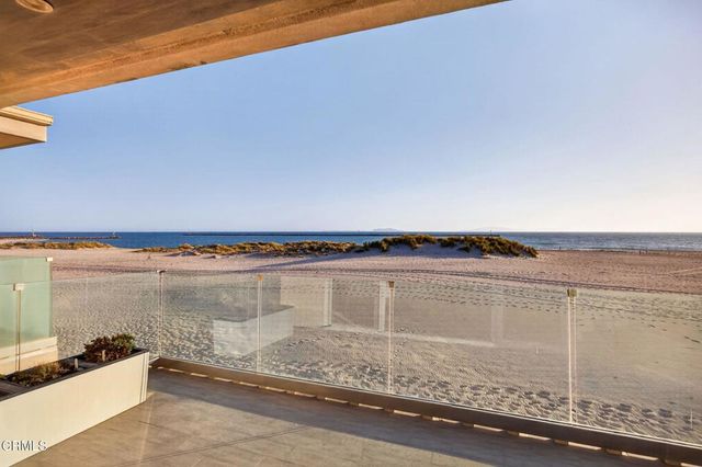 3349 Ocean Drive, Oxnard, CA 93035