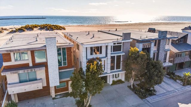 3349 Ocean Drive, Oxnard, CA 93035