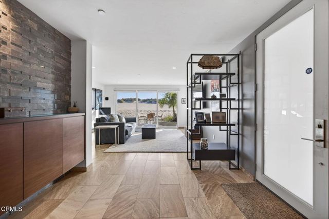 3349 Ocean Drive, Oxnard, CA 93035