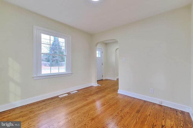 3509 ANNANDALE RD, Annandale, VA 22003