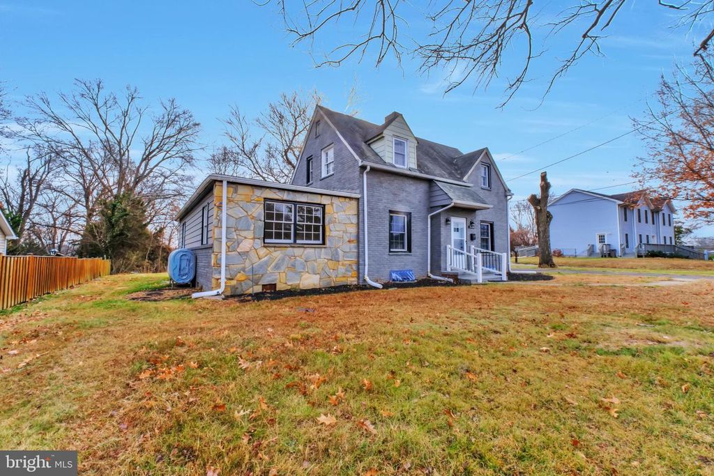3509 ANNANDALE RD, Annandale, VA 22003