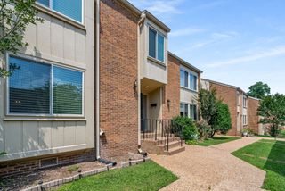 6914 Highland Park Dr, Nashville, TN 37205
