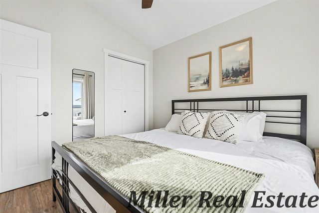 2751 Russell Drive, Wayland, MI 49348