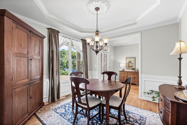 411 Glenhurst Trace, Canton, GA 30115