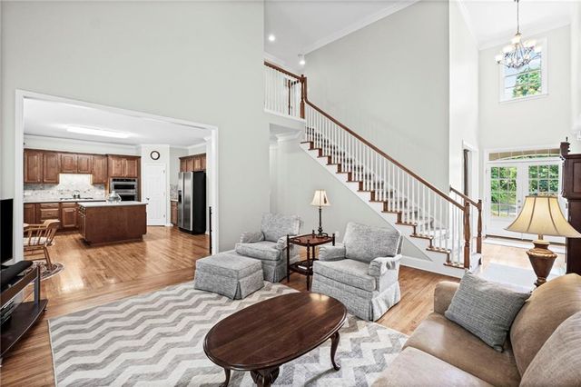 411 Glenhurst Trace, Canton, GA 30115