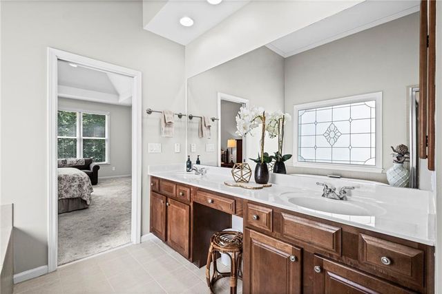 411 Glenhurst Trace, Canton, GA 30115