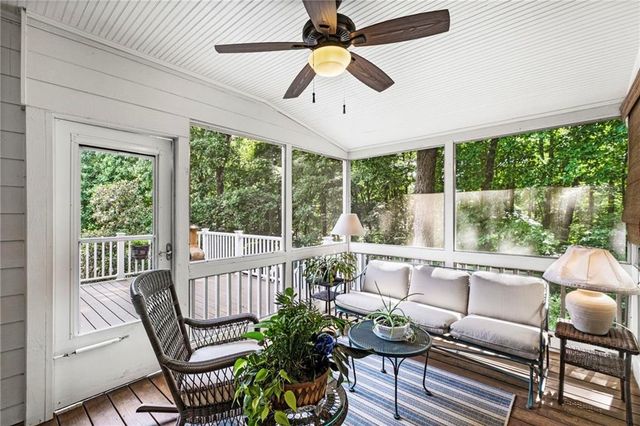 411 Glenhurst Trace, Canton, GA 30115