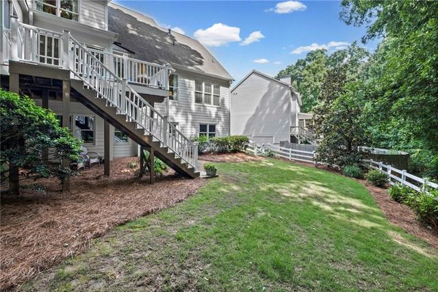 411 Glenhurst Trace, Canton, GA 30115