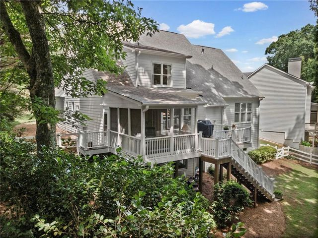 411 Glenhurst Trace, Canton, GA 30115