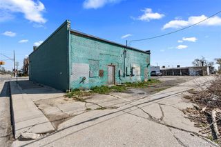 341 W 7 Mile Road, Detroit, MI 48203