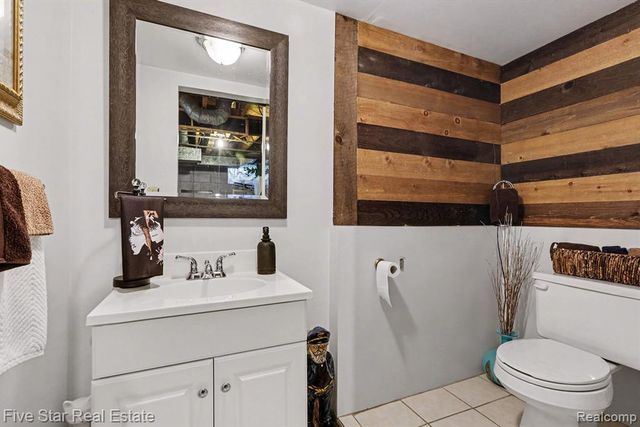 15283 Couzens Avenue, Eastpointe, MI 48021