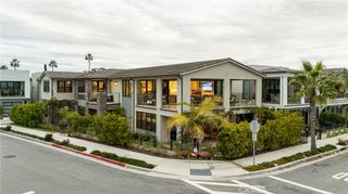 10 Ocean Place, Seal Beach, CA 90740