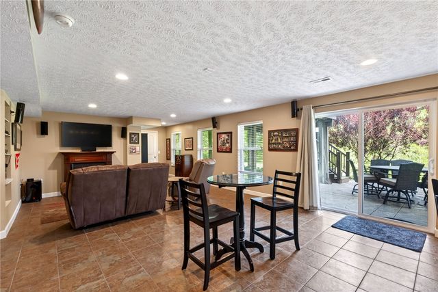 25 Richards Run, Springboro, OH 45066