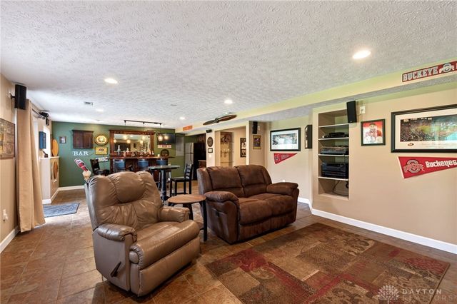 25 Richards Run, Springboro, OH 45066