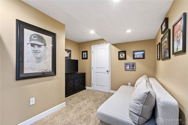 25 Richards Run, Springboro, OH 45066
