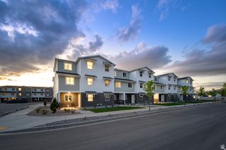 694 EMPRESS ST #18, Santaquin, UT 84655