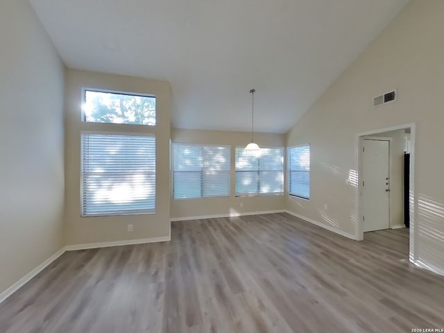 8234 Cooks, San Antonio, TX 78250