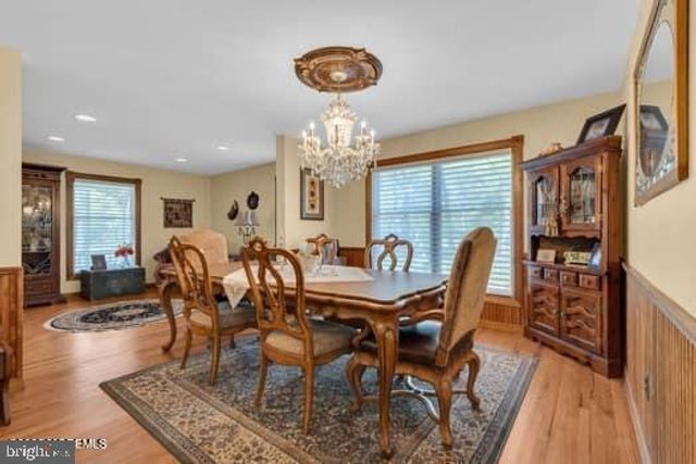 443 STONY POINT DR, Forked River, NJ 08731